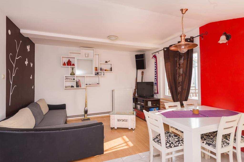 Apartment Milka Vodice Exterior foto